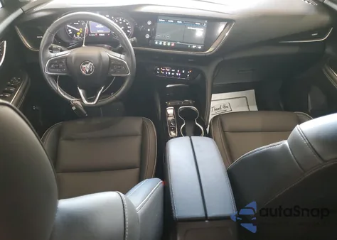 2023 Buick Envision Essence z USA, uszkodzony, nr VIN LRBFZNR44PD035662